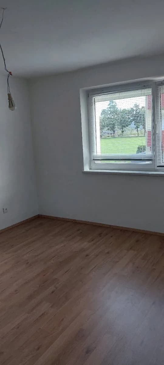 3-Zimmer-Wohnung mieten in Kufstein – 48 m², € 800 – Bild 2 von 6