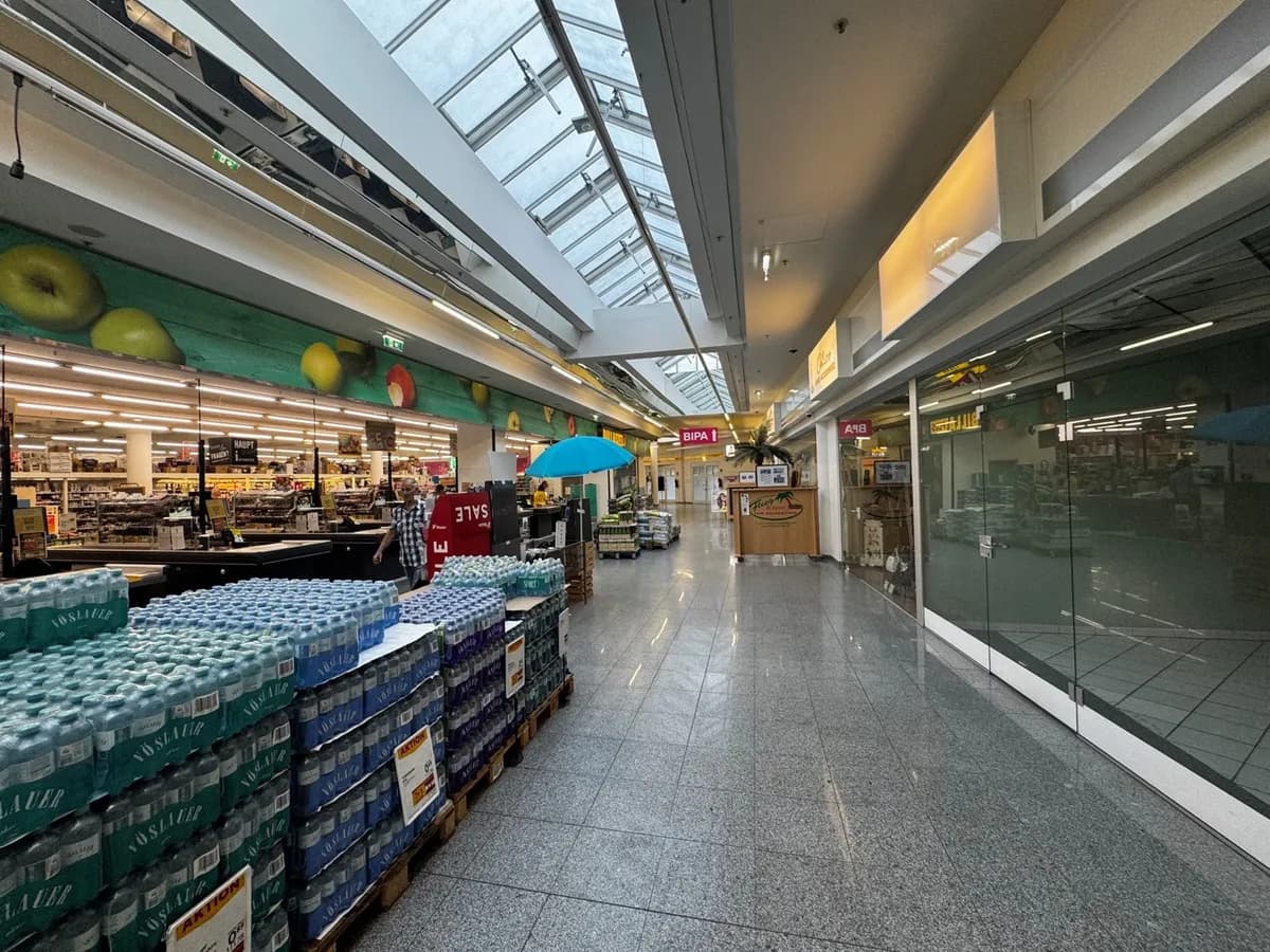 Gewerbeimmobilie mieten in Baden – 37 m², € 900 – Bild 4 von 4