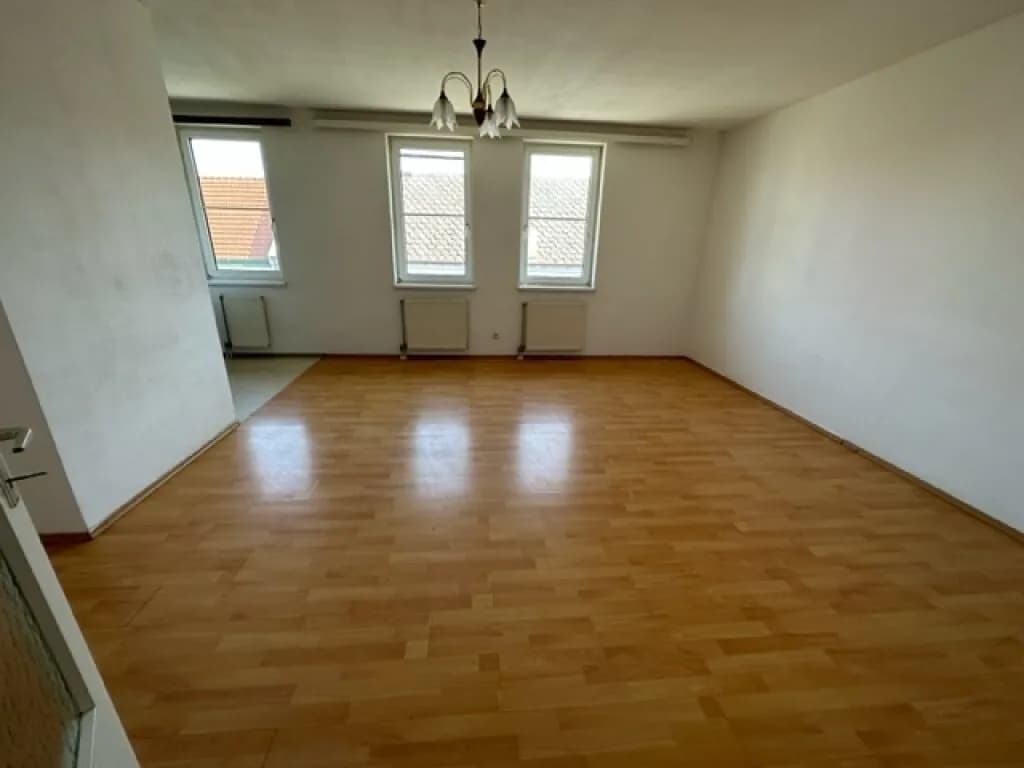 3-Zimmer-Wohnung mieten in Mödling – 71,08 m², € 887 – Bild 1 von 11