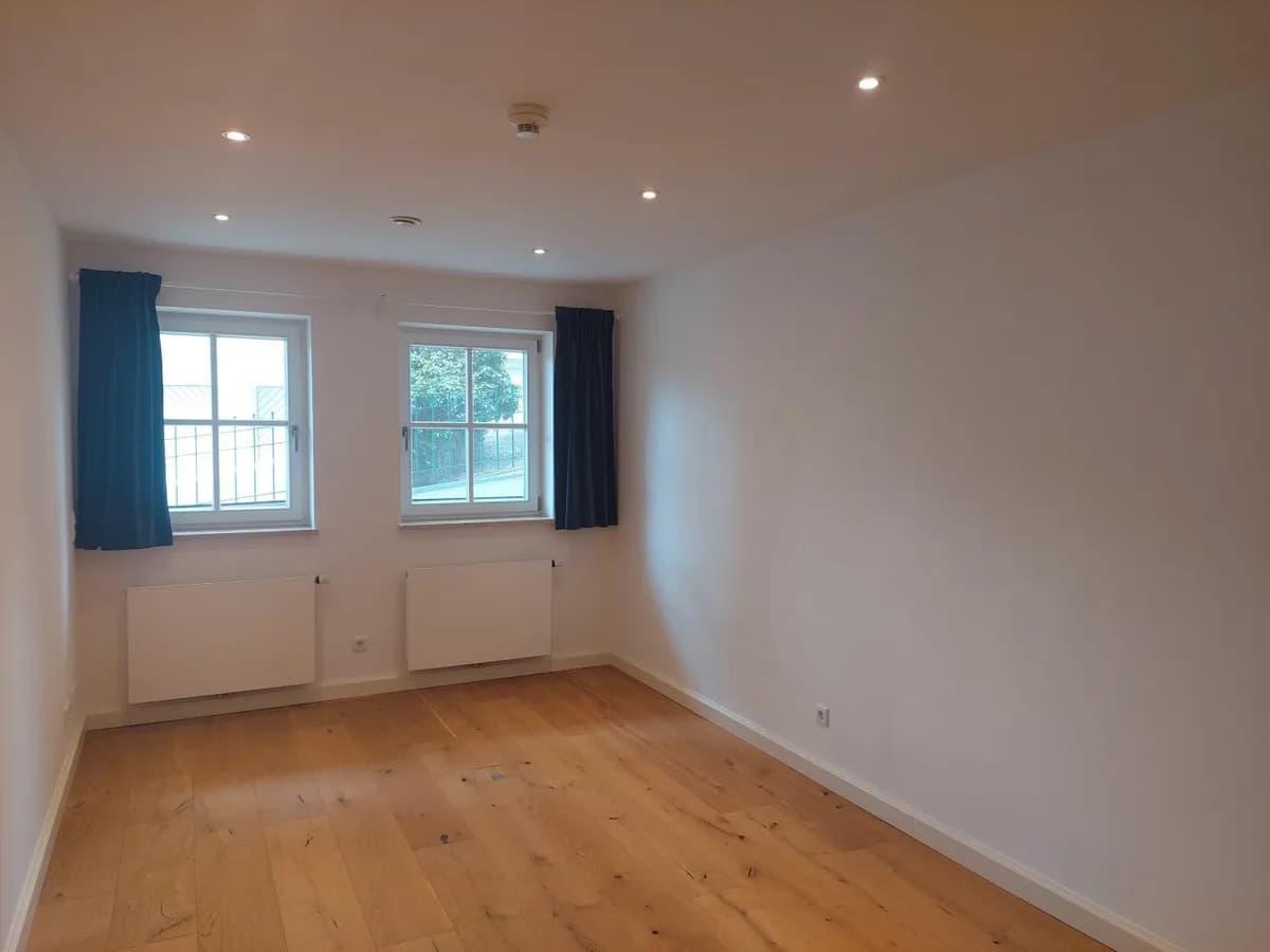 5-Zimmer-Wohnung mieten in Braunau am Inn – 217 m², € 2.000 – Bild 4 von 14