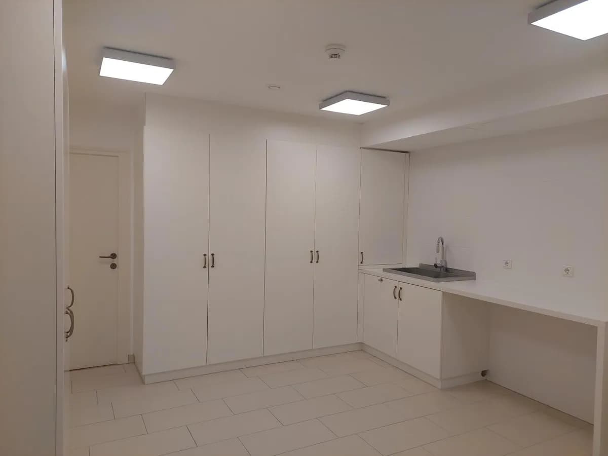 5-Zimmer-Wohnung mieten in Braunau am Inn – 217 m², € 2.000 – Bild 12 von 14