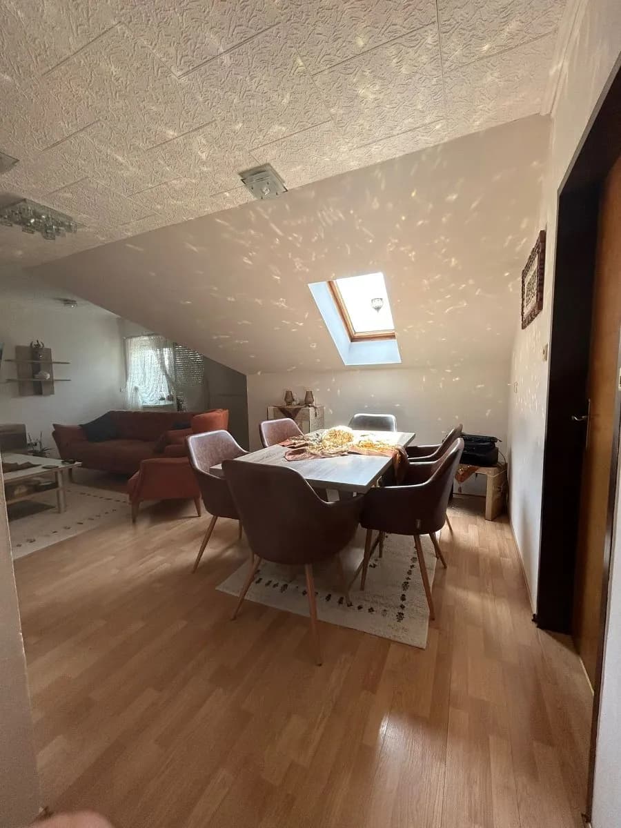 4-Zimmer-Wohnung kaufen in Vöcklabruck – 96 m², € 230.000 – Bild 2 von 17