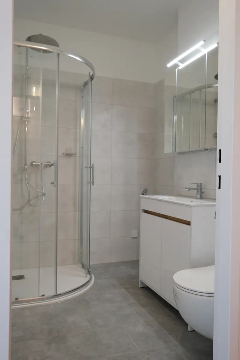 2-Zimmer-Wohnung mieten in Baden – 48 m², € 970 – Bild 3 von 12