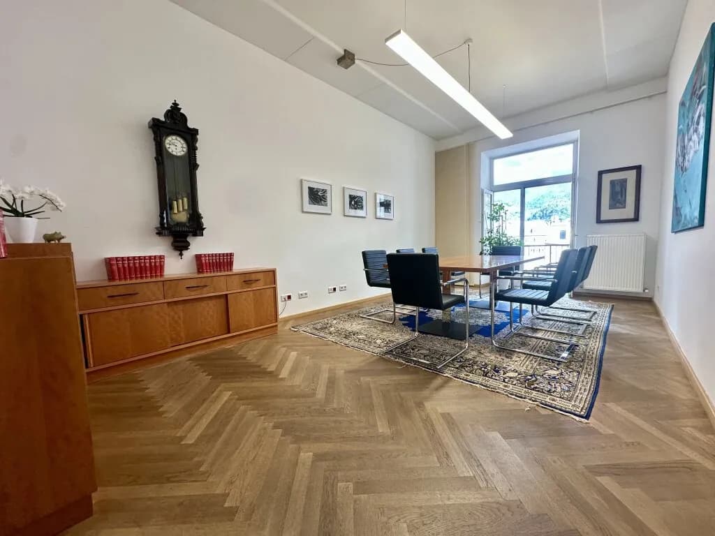 4-Zimmer-Gewerbeimmobilie mieten in Innsbruck – 123 m², € 2.299 – Bild 1 von 6