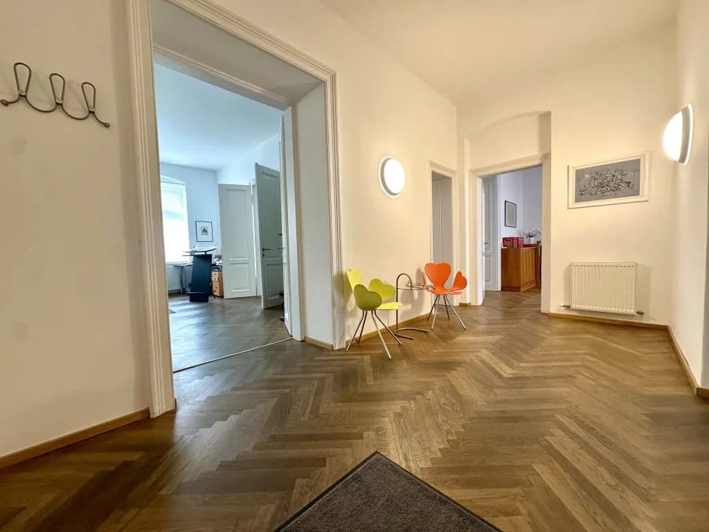 4-Zimmer-Gewerbeimmobilie mieten in Innsbruck – 123 m², € 2.299 – Bild 4 von 6