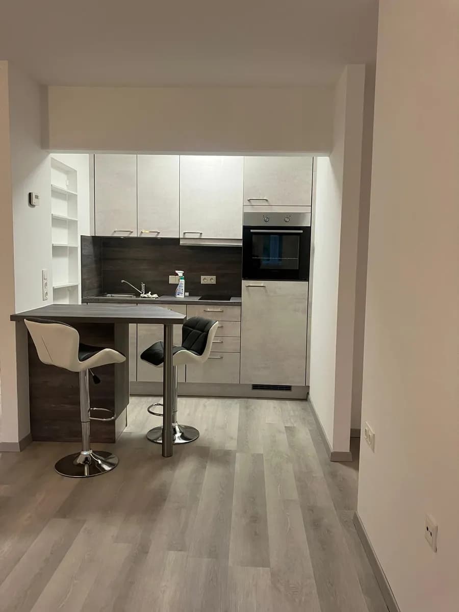 Wohnung mieten in Innsbruck-Land – 45 m², € 700 – Bild 3 von 10