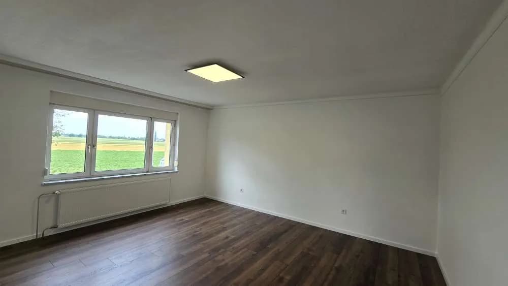 6-Zimmer-Haus kaufen in Gänserndorf – 180 m², € 320.000 – Bild 3 von 8