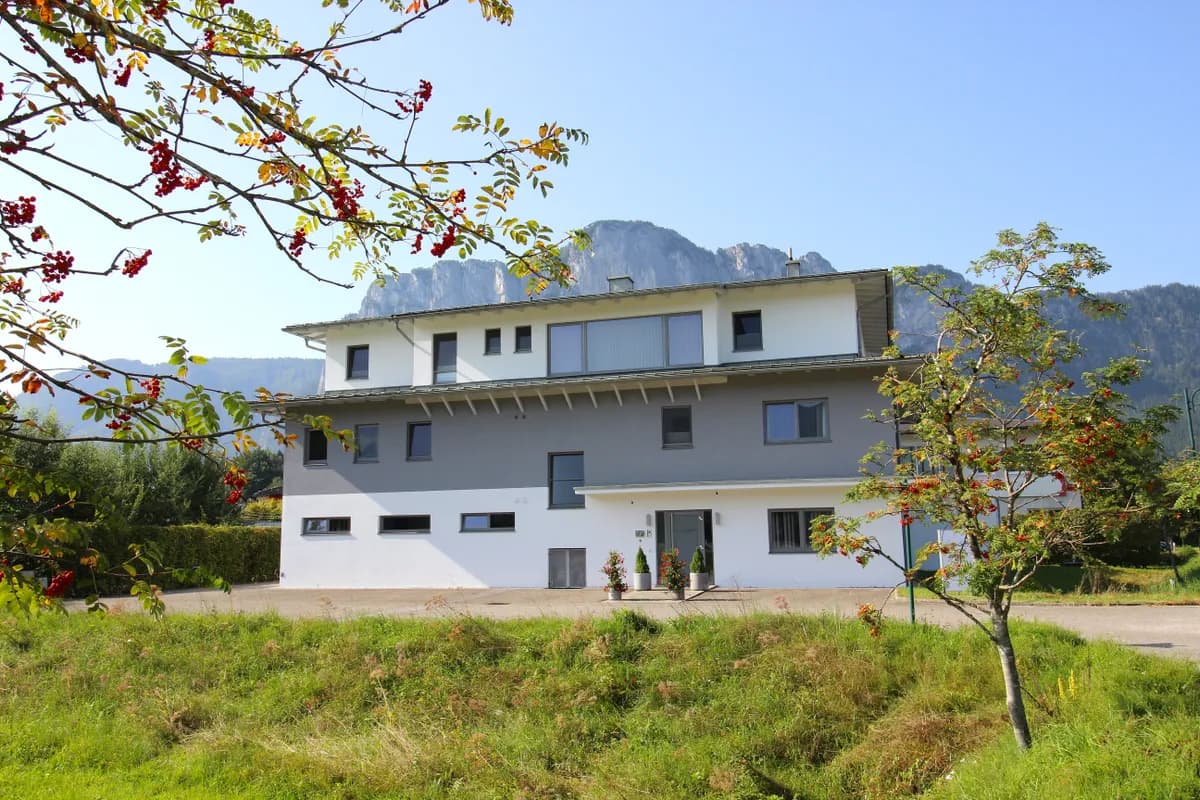 4-Zimmer-Wohnung mieten in Vöcklabruck – 107 m², € 3.740 – Bild 2 von 20