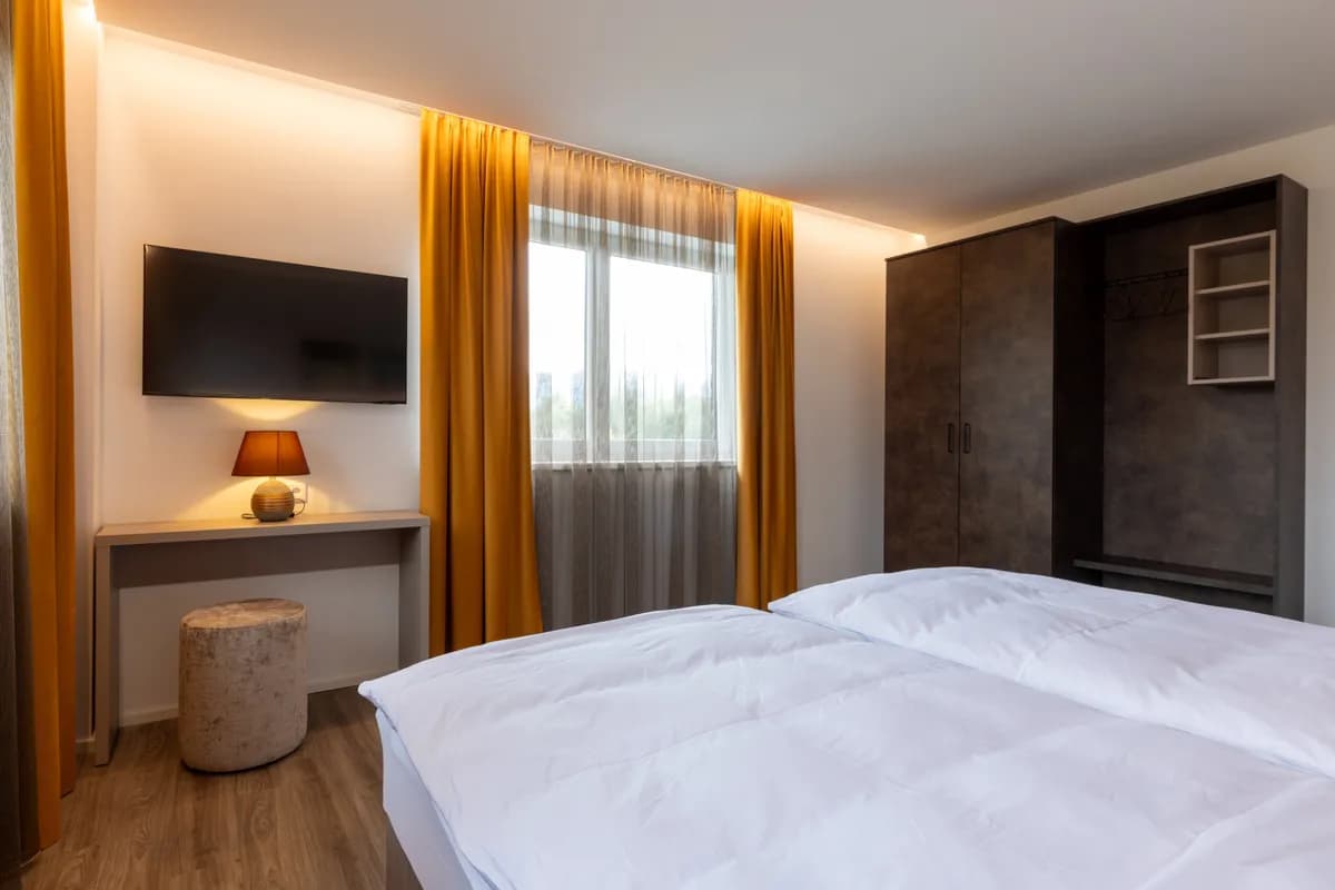 4-Zimmer-Wohnung mieten in Vöcklabruck – 107 m², € 3.740 – Bild 13 von 20