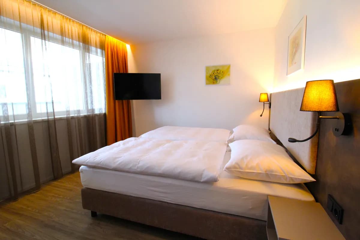 4-Zimmer-Wohnung mieten in Vöcklabruck – 107 m², € 3.740 – Bild 14 von 20