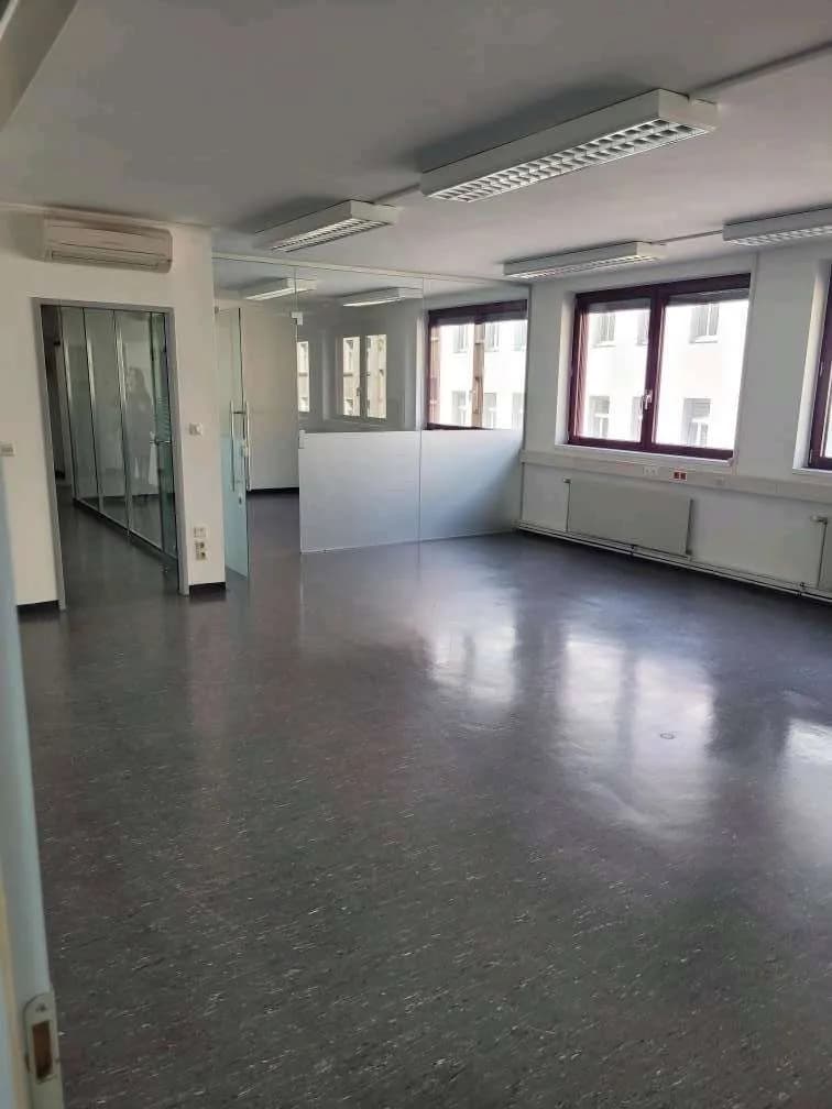 6-Zimmer-Gewerbeimmobilie mieten in Wien – 219 m², € 3.616 – Bild 12 von 23