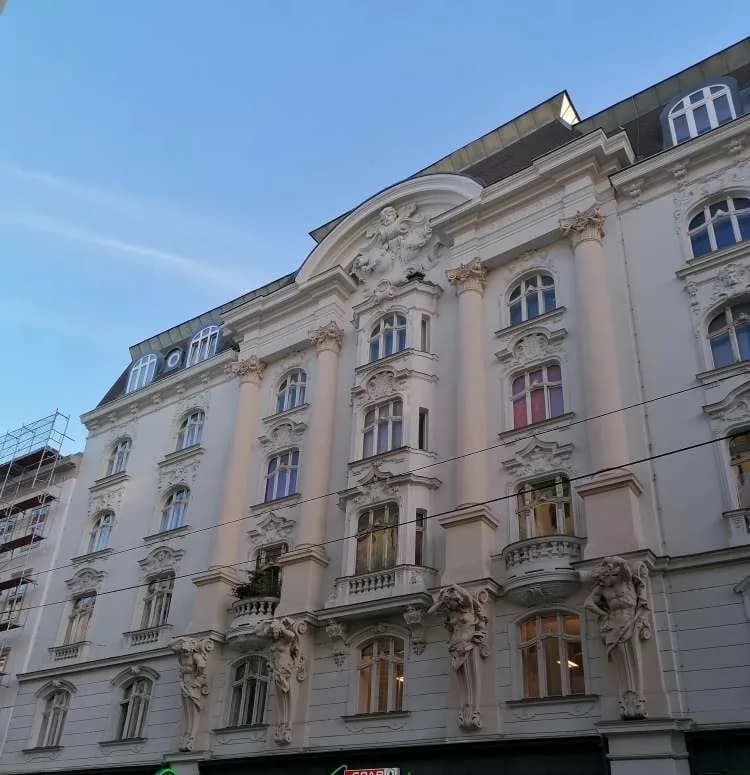 9-Zimmer-Gewerbeimmobilie mieten in Wien – 351 m², € 8.126 – Bild 2 von 22