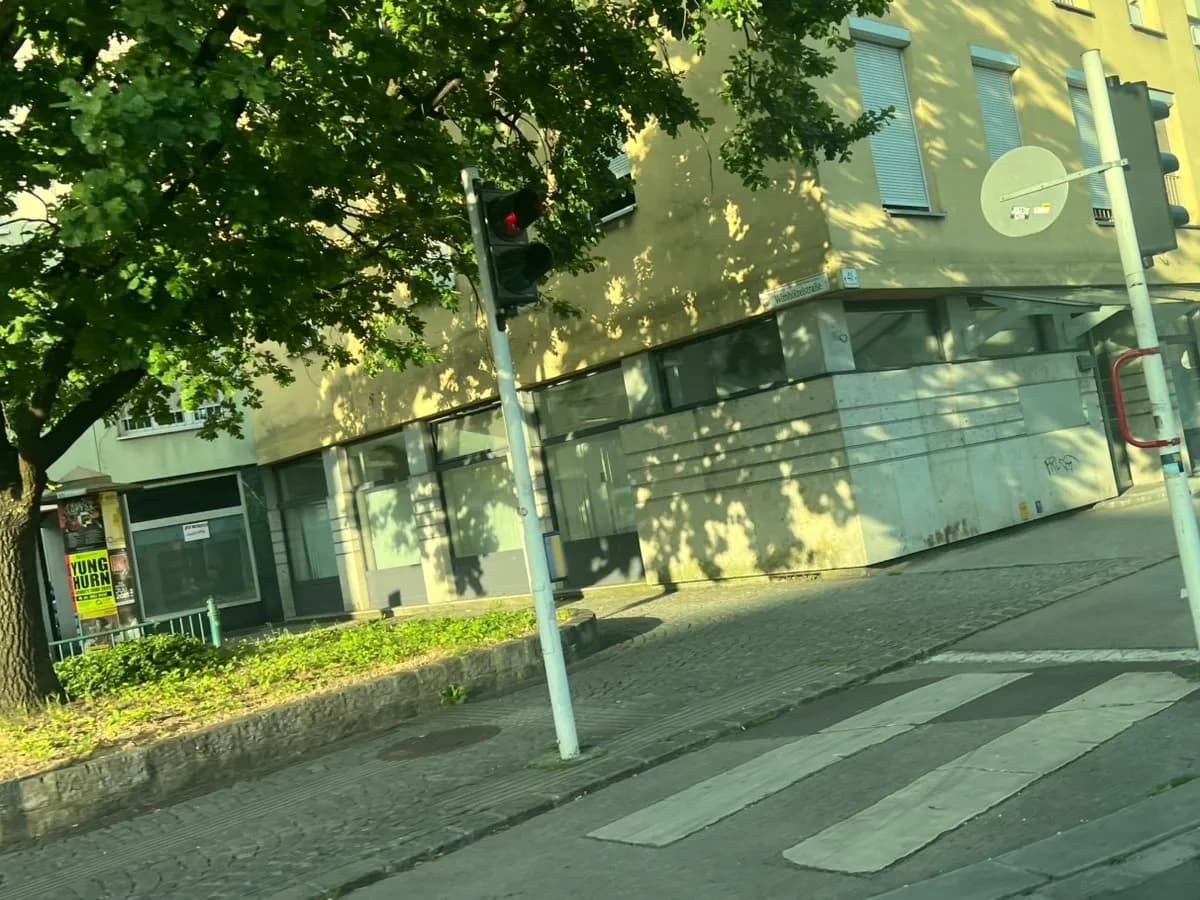 5-Zimmer-Gewerbeimmobilie mieten in Linz – 300 m² – Bild 8 von 17
