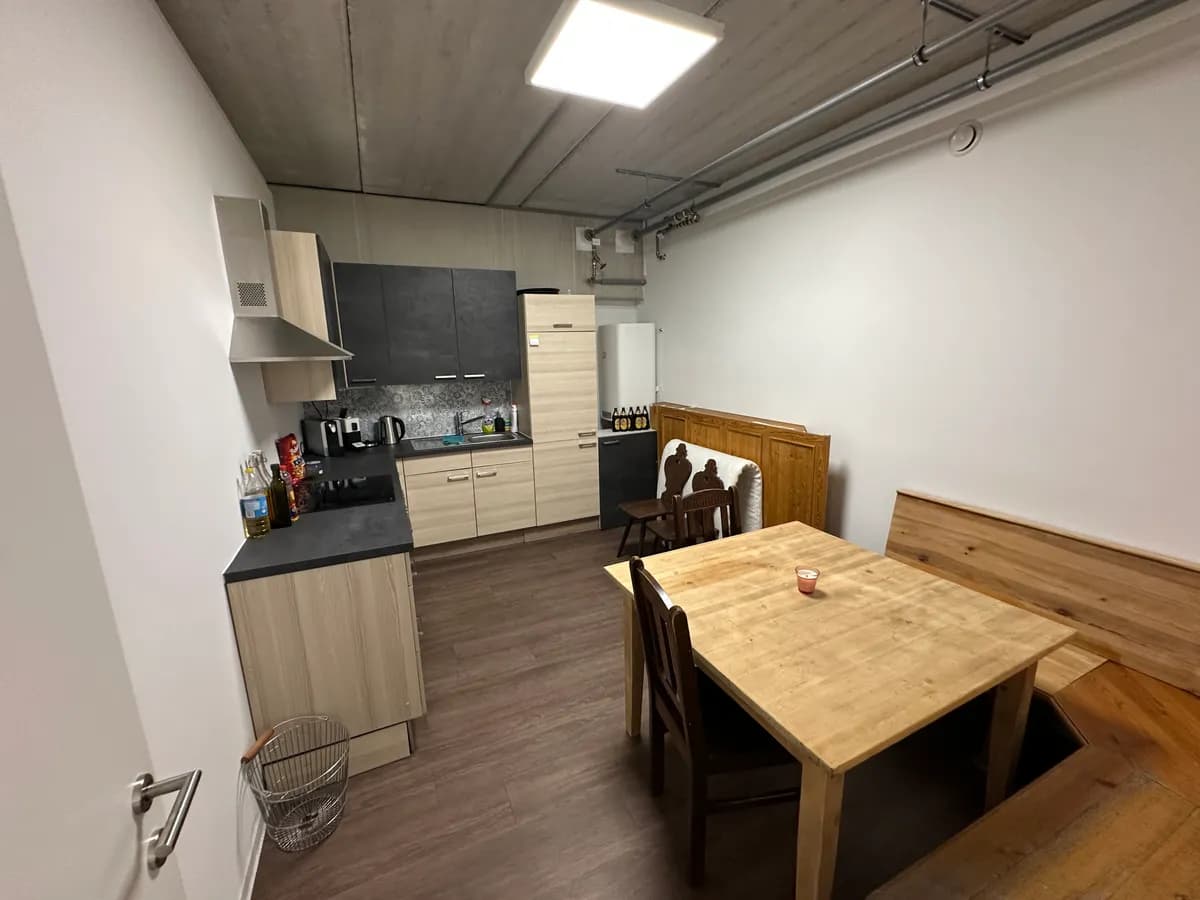 Gewerbeimmobilie mieten in Salzburg-Umgebung – 300 m², € 4.524 – Bild 3 von 6