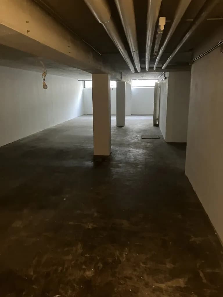 2-Zimmer-Gewerbeimmobilie kaufen in Salzburg Stadt – 223 m², € 315.000 – Bild 6 von 8