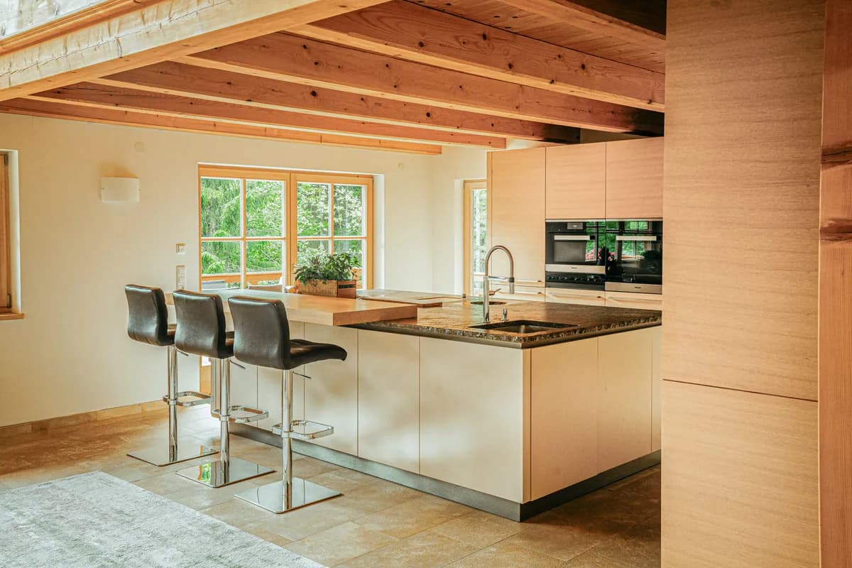 Gewerbeimmobilie mieten in Kitzbühel – 306 m², € 7.900 – Bild 6 von 12