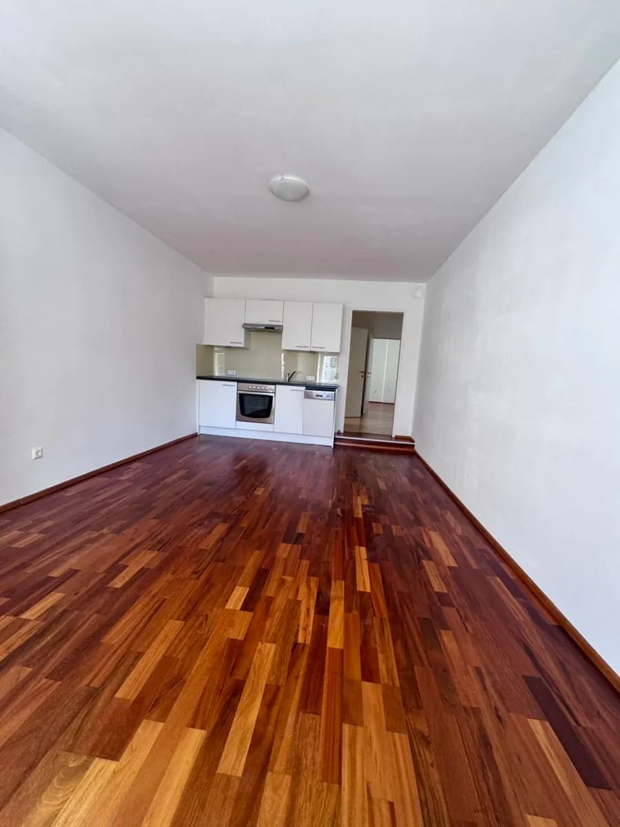 2-Zimmer-Wohnung mieten in Krems an der Donau – 42 m², € 756 – Bild 2 von 7