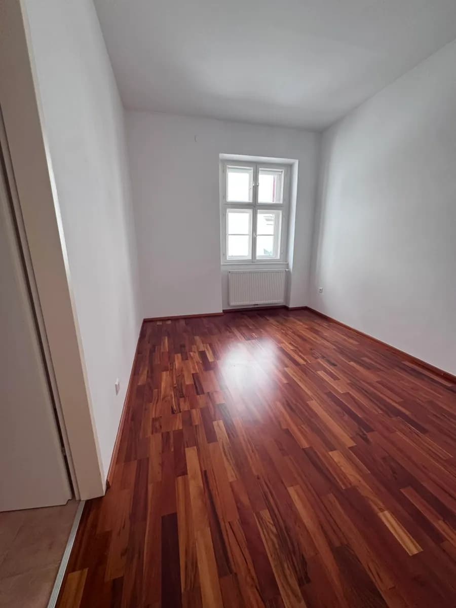 2-Zimmer-Wohnung mieten in Krems an der Donau – 42 m², € 756 – Bild 3 von 7