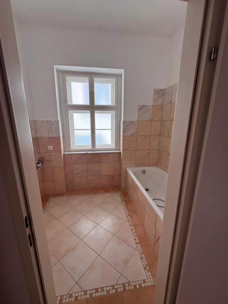 2-Zimmer-Wohnung mieten in Krems an der Donau – 42 m², € 756 – Bild 6 von 7