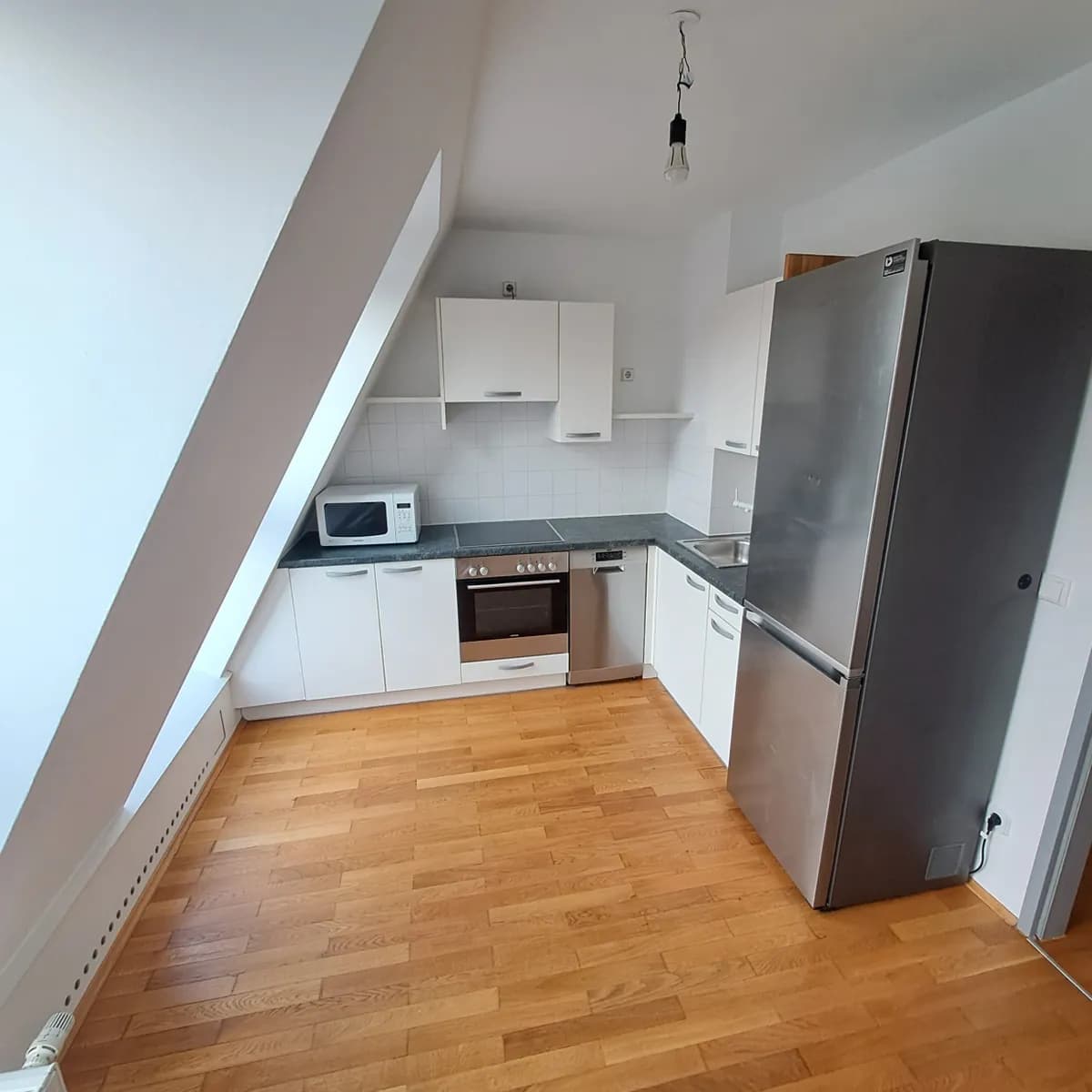 Wohnung mieten in Wien – 102,39 m², € 1.390 – Bild 2 von 6