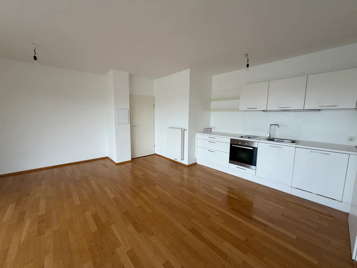 2-Zimmer-Wohnung mieten in Wels – 42 m², € 772 – Bild 2 von 13