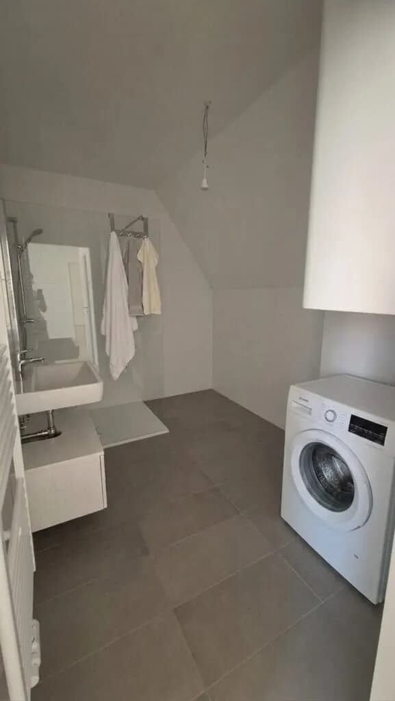 2-Zimmer-Wohnung mieten in Graz – 75,59 m², € 999 – Bild 2 von 5