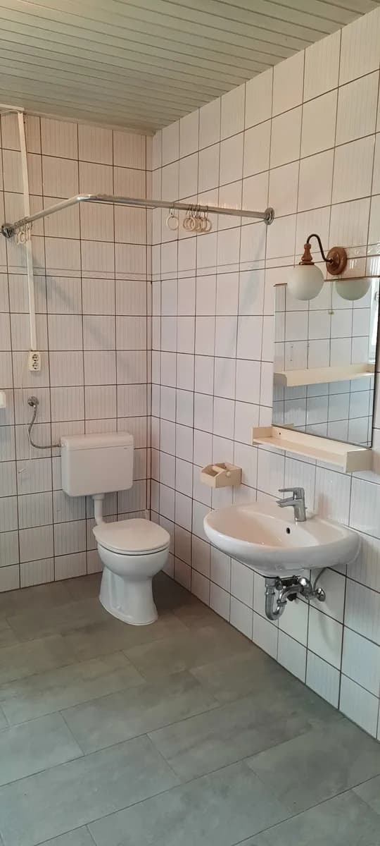 6-Zimmer-Wohnung mieten in Güssing – 153 m², € 890 – Bild 3 von 20