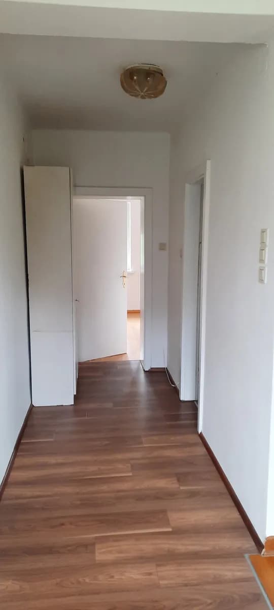 6-Zimmer-Wohnung mieten in Güssing – 153 m², € 890 – Bild 12 von 20