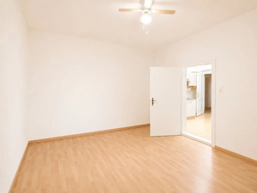 Wohnung kaufen in Neunkirchen – € 70.000 – Bild 4 von 8