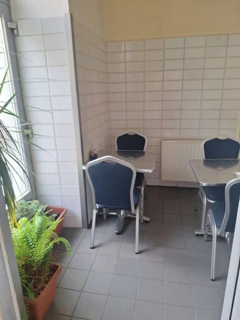 Gewerbeimmobilie mieten in Wien – 73 m², € 934 – Bild 5 von 10