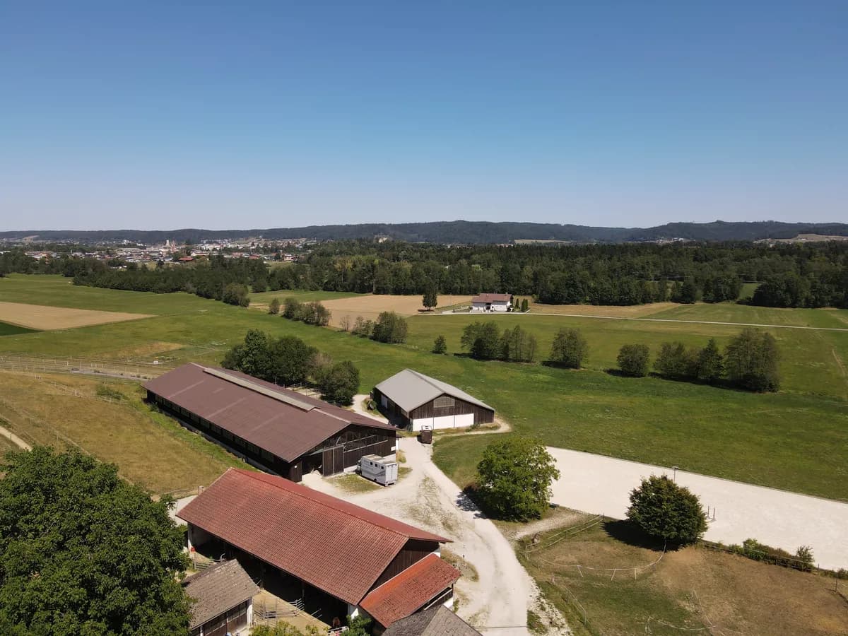 Grundstück kaufen in Braunau am Inn – 3 115 m², € 245.000 – Bild 2 von 2