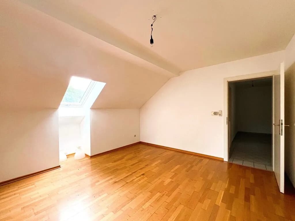 2-Zimmer-Wohnung mieten in Baden – 69,4 m², € 654 – Bild 5 von 13