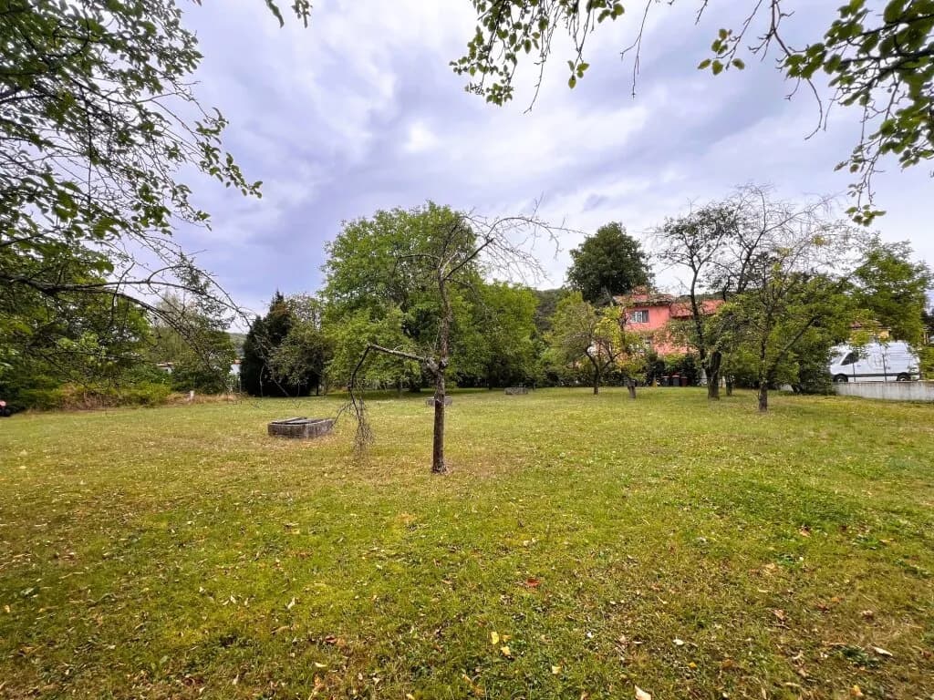 2-Zimmer-Wohnung mieten in Baden – 69,4 m², € 654 – Bild 12 von 13