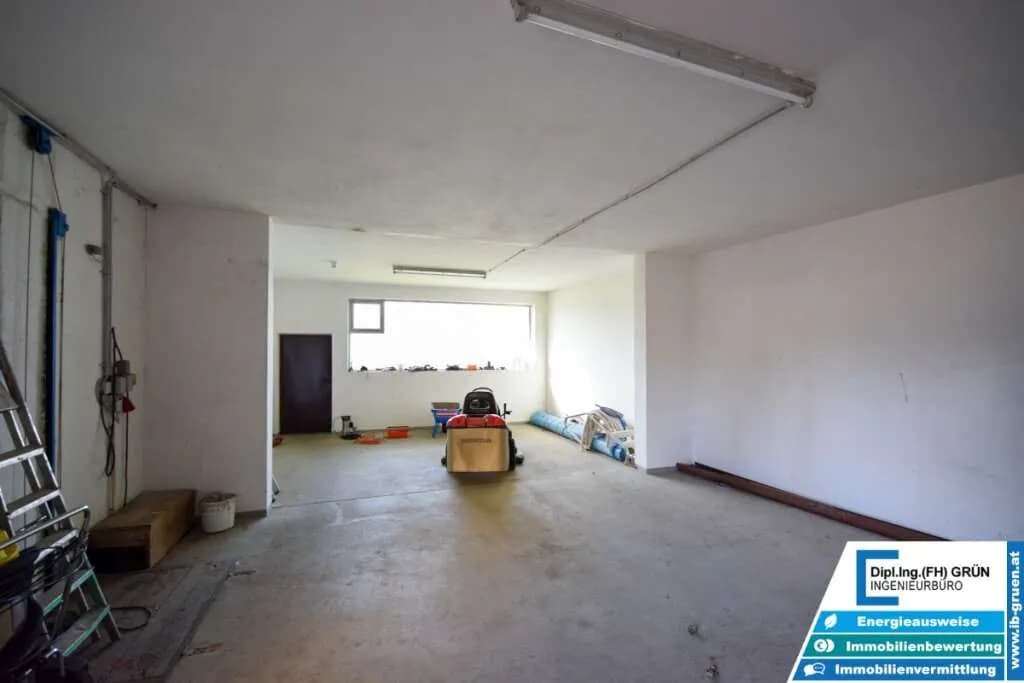 16-Zimmer-Immobilie mieten in Vöcklabruck – 480 m², € 12.828 – Bild 42 von 44