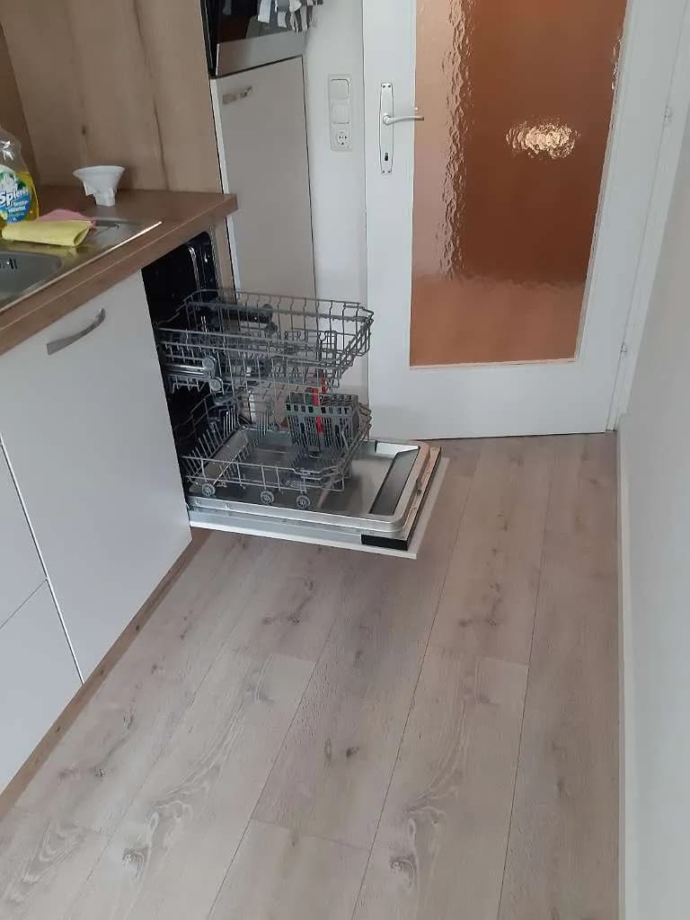 1-Zimmer-Wohnung mieten in Innsbruck – 27 m², € 850 – Bild 7 von 8