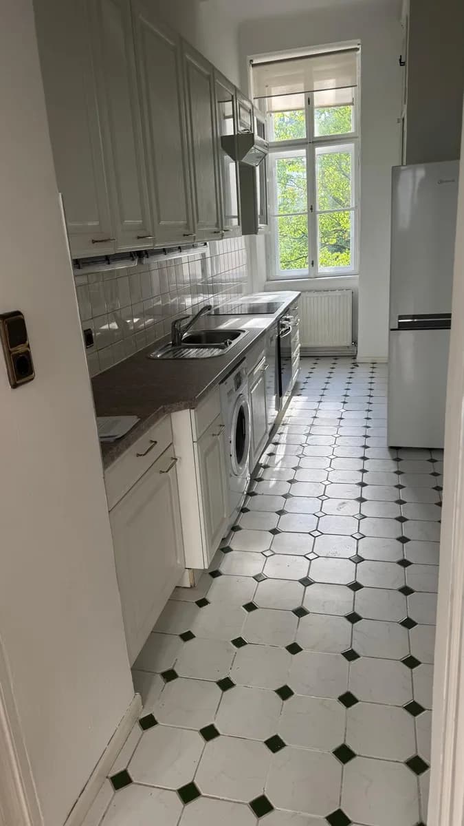 4-Zimmer-Wohnung mieten in Wien – 143 m², € 2.490 – Bild 6 von 11
