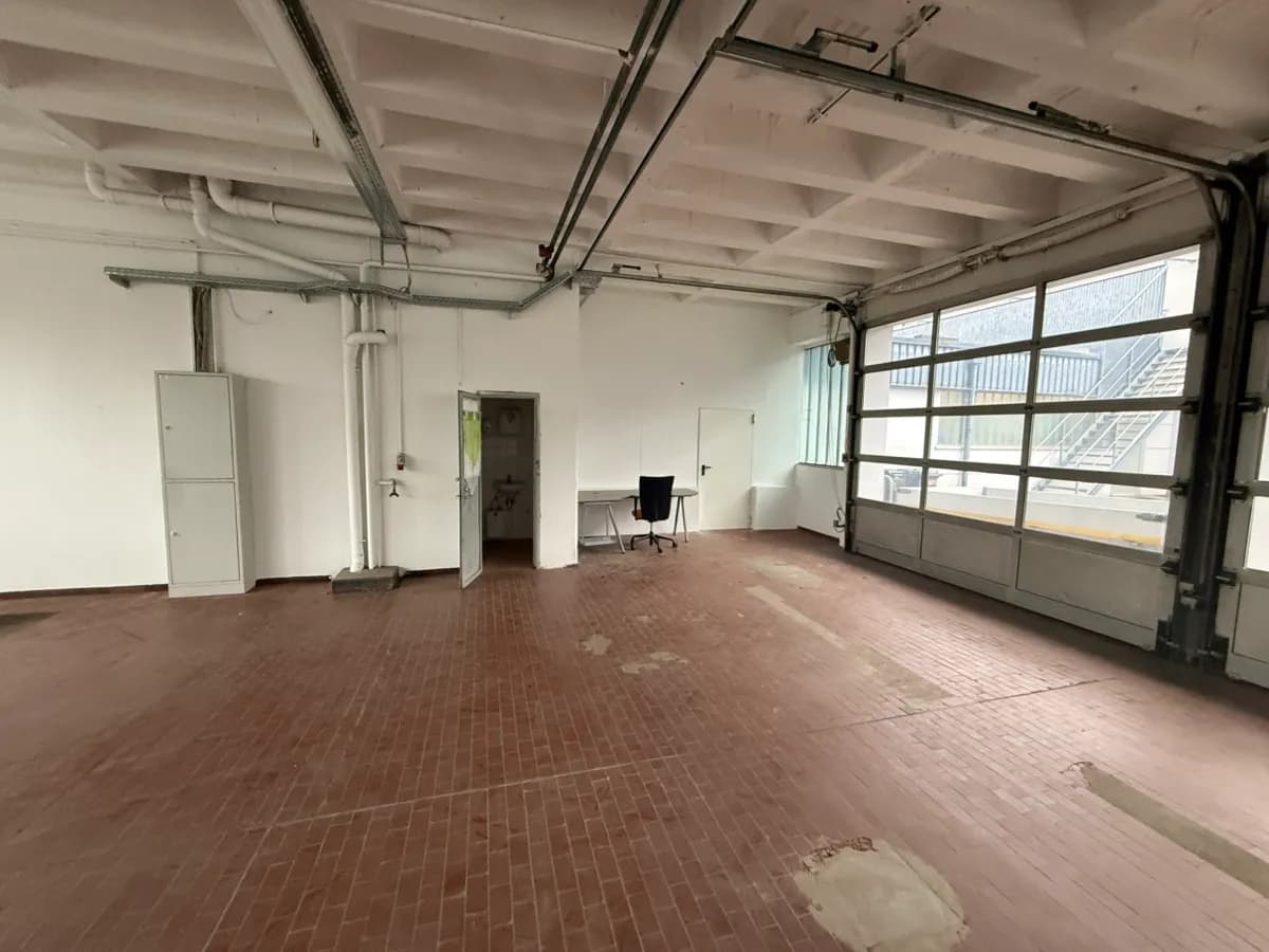 Gewerbeimmobilie mieten in Leoben – 220 m², € 1.500 – Bild 2 von 3