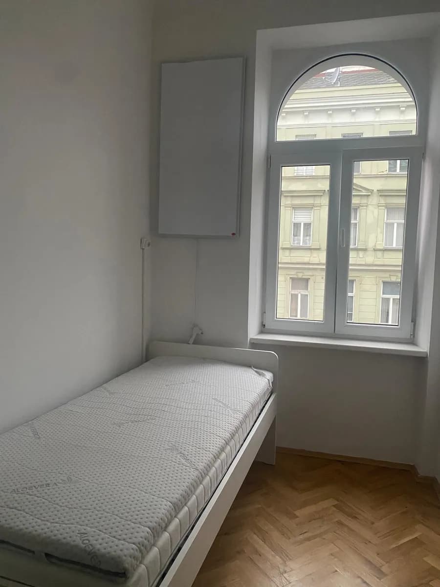 Wohnung mieten in Wien – 11 m², € 600 – Bild 3 von 16
