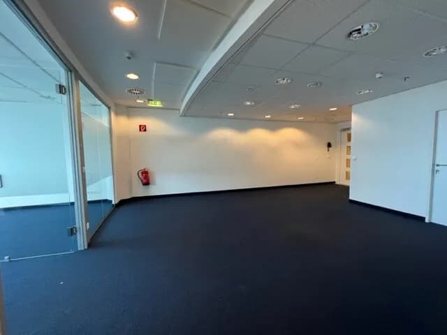 Gewerbeimmobilie mieten in Wien – 698 m², € 13 – Bild 3 von 10