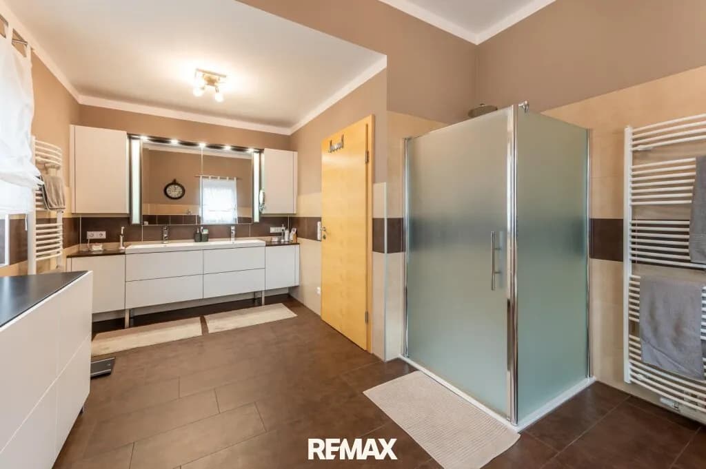 10-Zimmer-Haus kaufen in Graz-Umgebung – 202,83 m², € 649.500 – Bild 13 von 17
