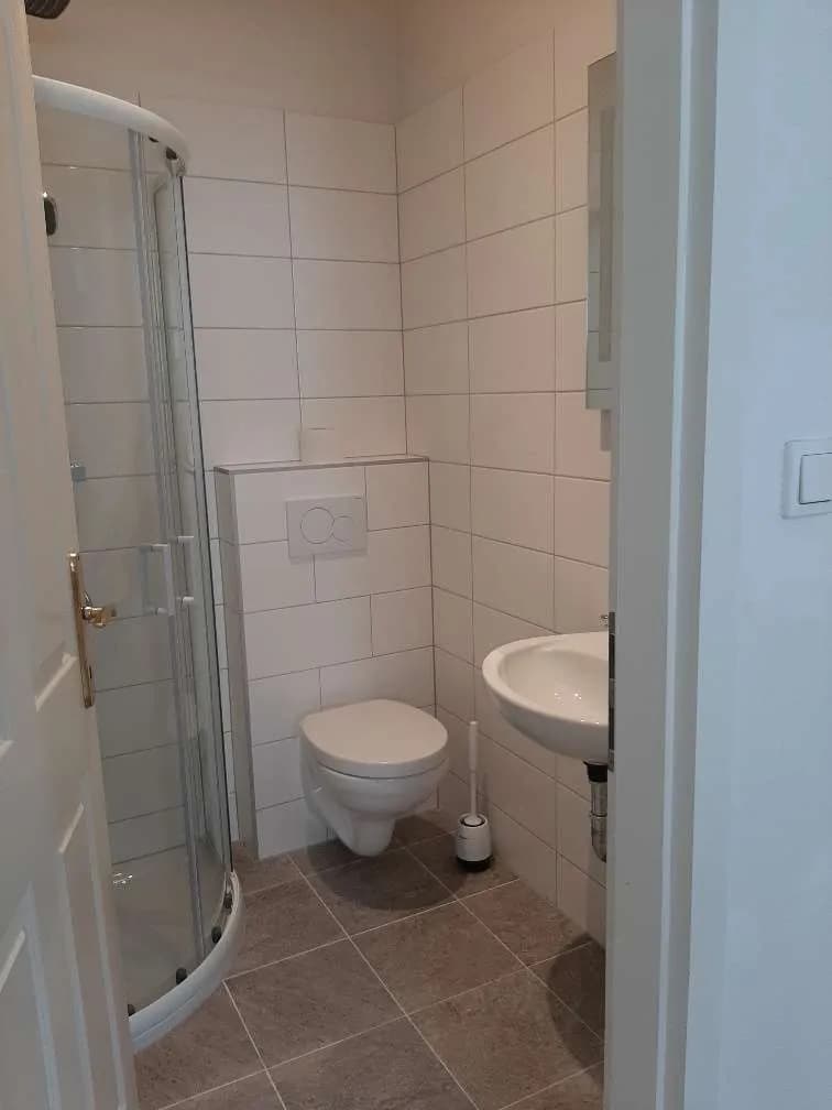 1-Zimmer-Wohnung mieten in Krems Land – 22 m², € 490 – Bild 11 von 14