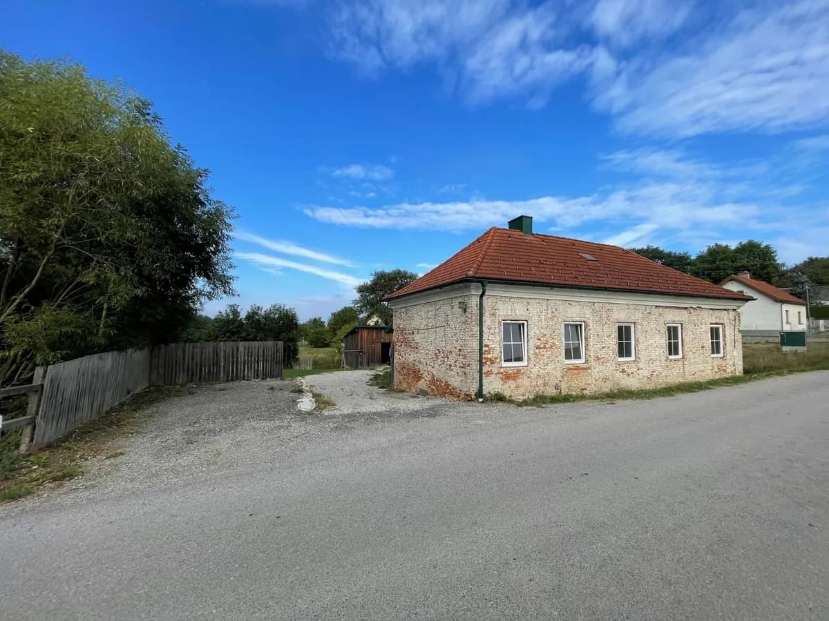 Immobilie mieten in Sankt Pölten Land – 135 m², € 6.300 – Bild 1 von 9