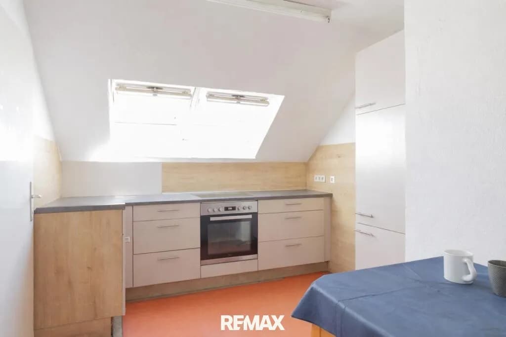 7-Zimmer-Wohnung kaufen in Graz – 175 m², € 399.500 – Bild 2 von 8
