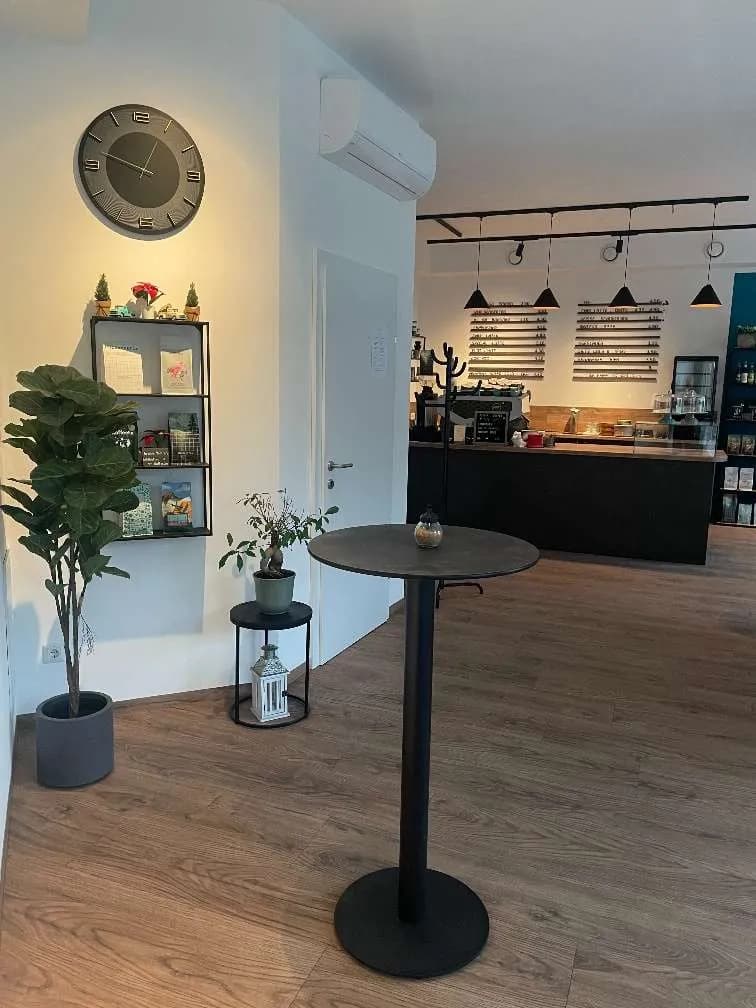 Gewerbeimmobilie mieten in Tulln – 59 m², € 956 – Bild 2 von 9