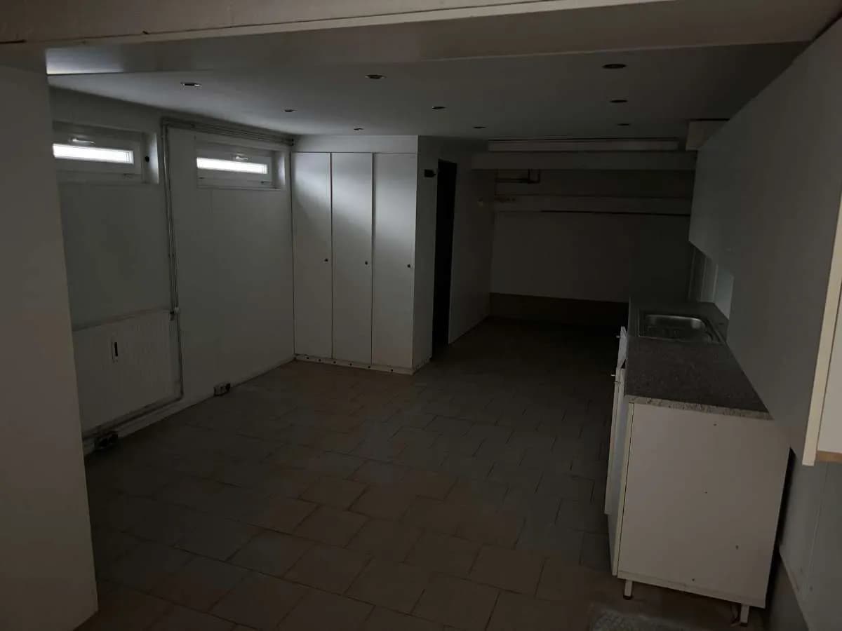 Gewerbeimmobilie mieten in Wien – 65 m², € 1.738 – Bild 8 von 12