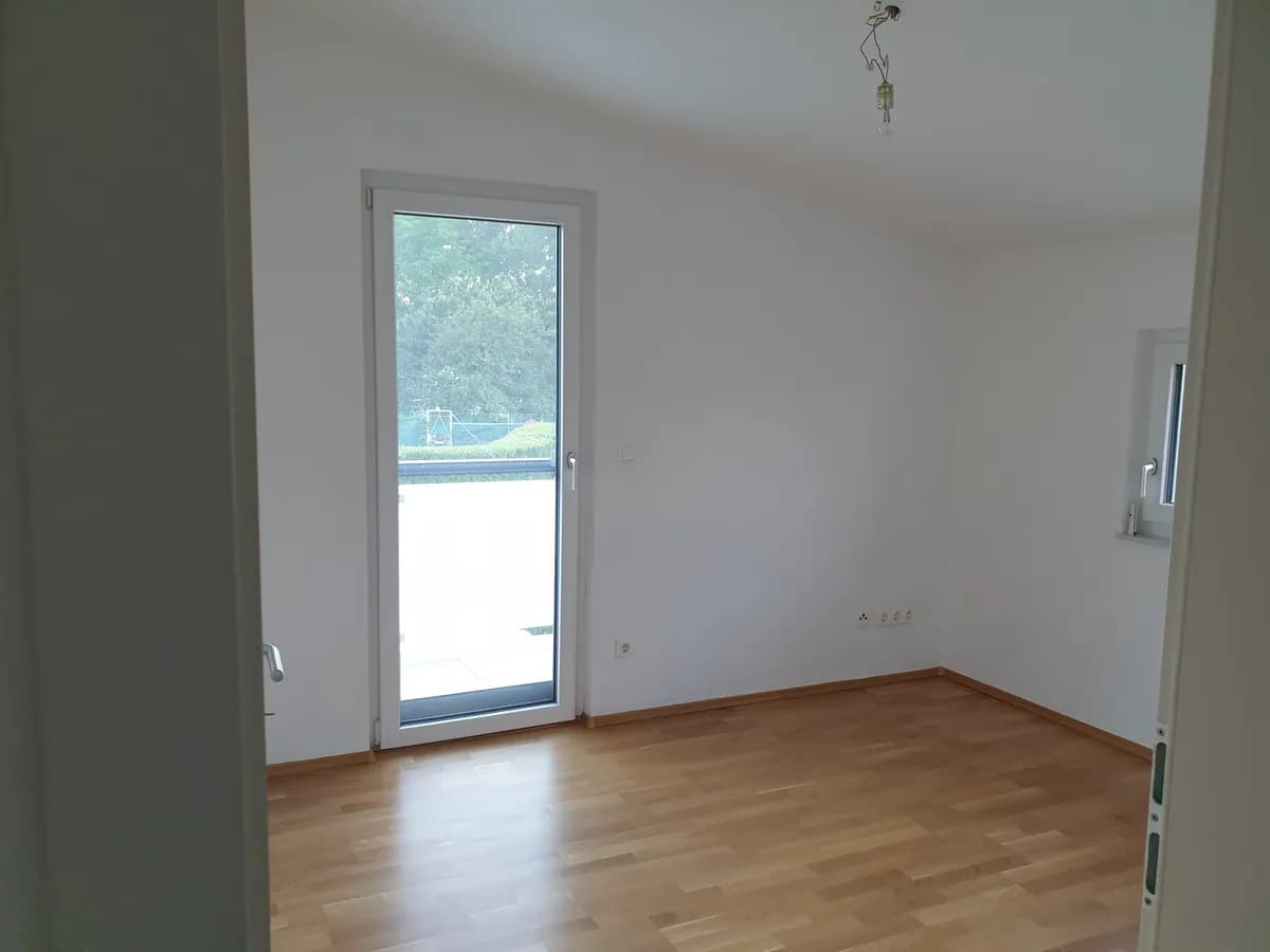 6-Zimmer-Haus mieten in Wien – 180 m², € 1.970 – Bild 10 von 15