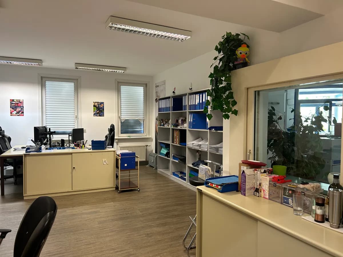 Gewerbeimmobilie mieten in Wien – 1 643 m² – Bild 6 von 17
