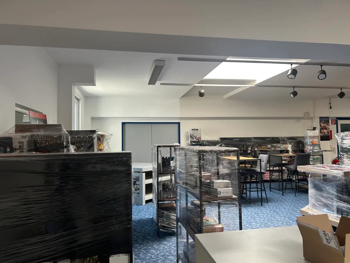 Gewerbeimmobilie mieten in Wien – 1 643 m² – Bild 9 von 17