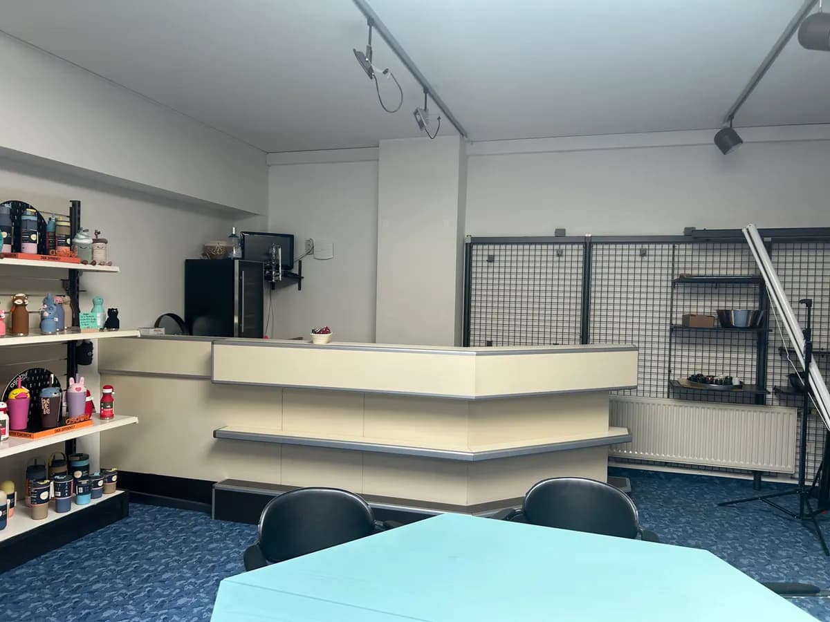 Gewerbeimmobilie mieten in Wien – 1 643 m² – Bild 12 von 17
