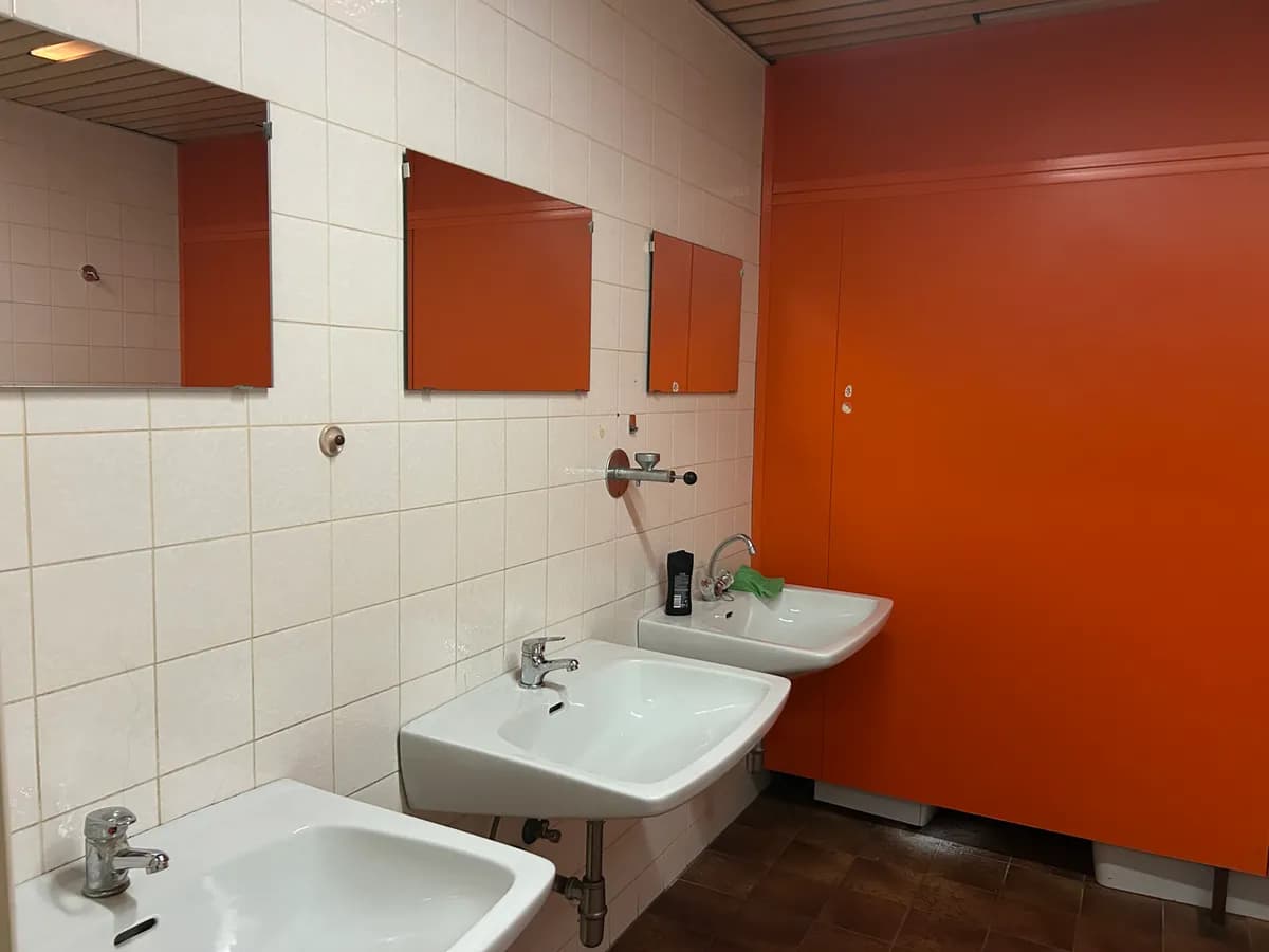 Gewerbeimmobilie mieten in Wien – 1 643 m² – Bild 14 von 17